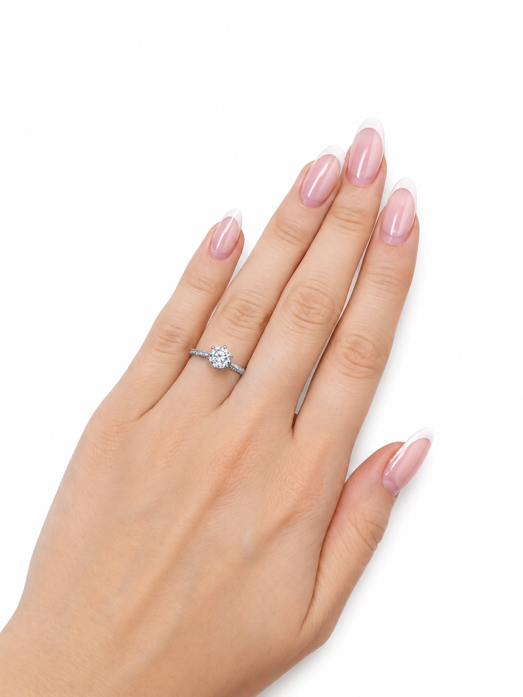 Hera Ring – Zirkonia in majestätischer Kronenfassung mit sechs Zinken und doppelter Pavé-Schiene mit glattem Mittelsteg, Edelstahl mit Platinbeschichtung