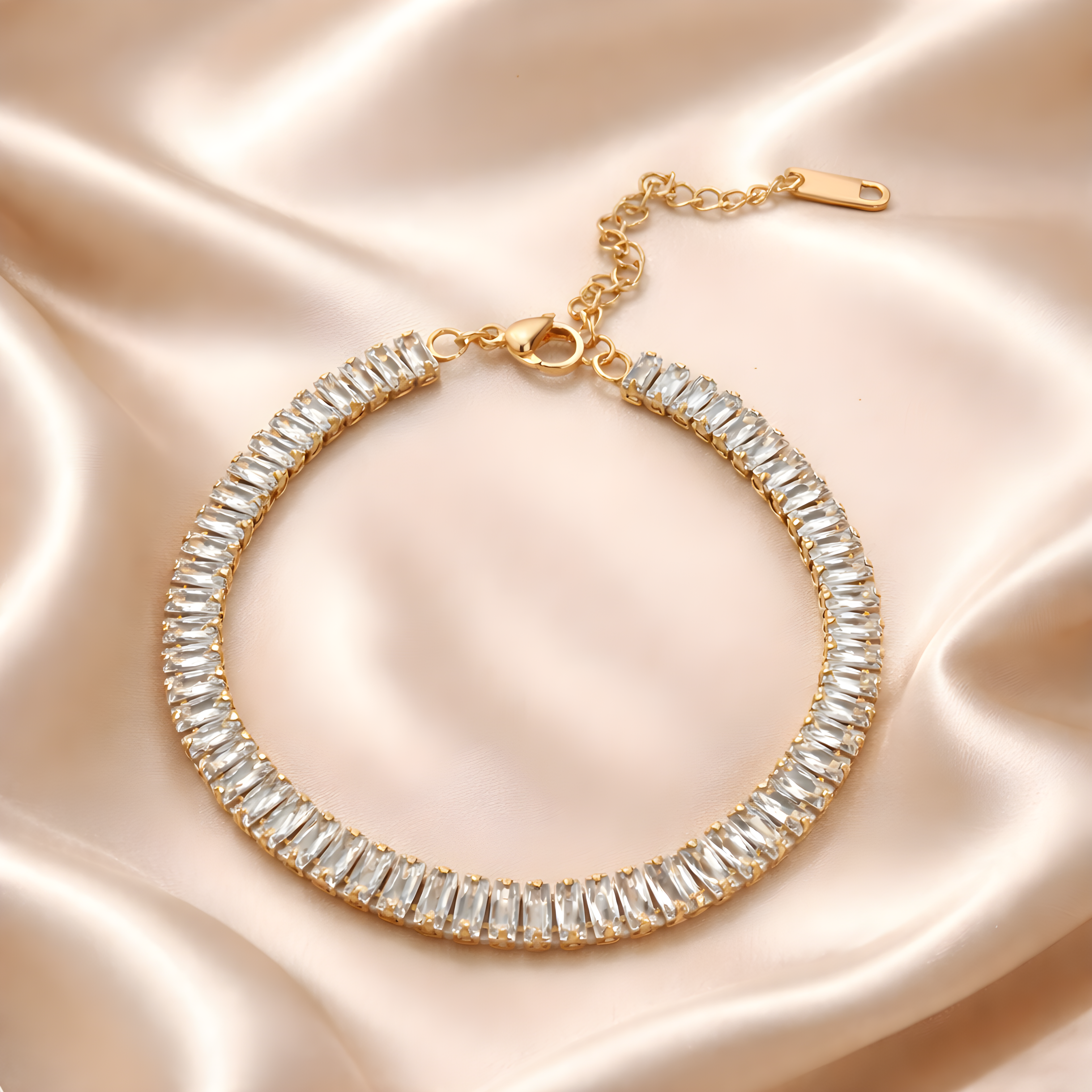 Lumière Armband – Goldenes Tennisarmband mit Baguette-Zirkonia
