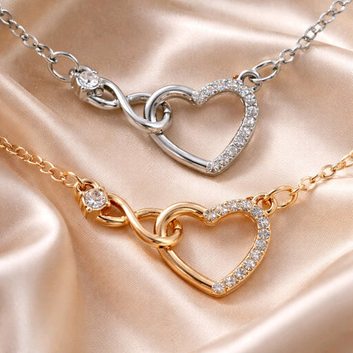 Amour Éternel Halskette – Edelstahl mit 18K Goldvergoldung oder in silberfarbener Ausführung – Herz Anhänger | Alextra Jewelry