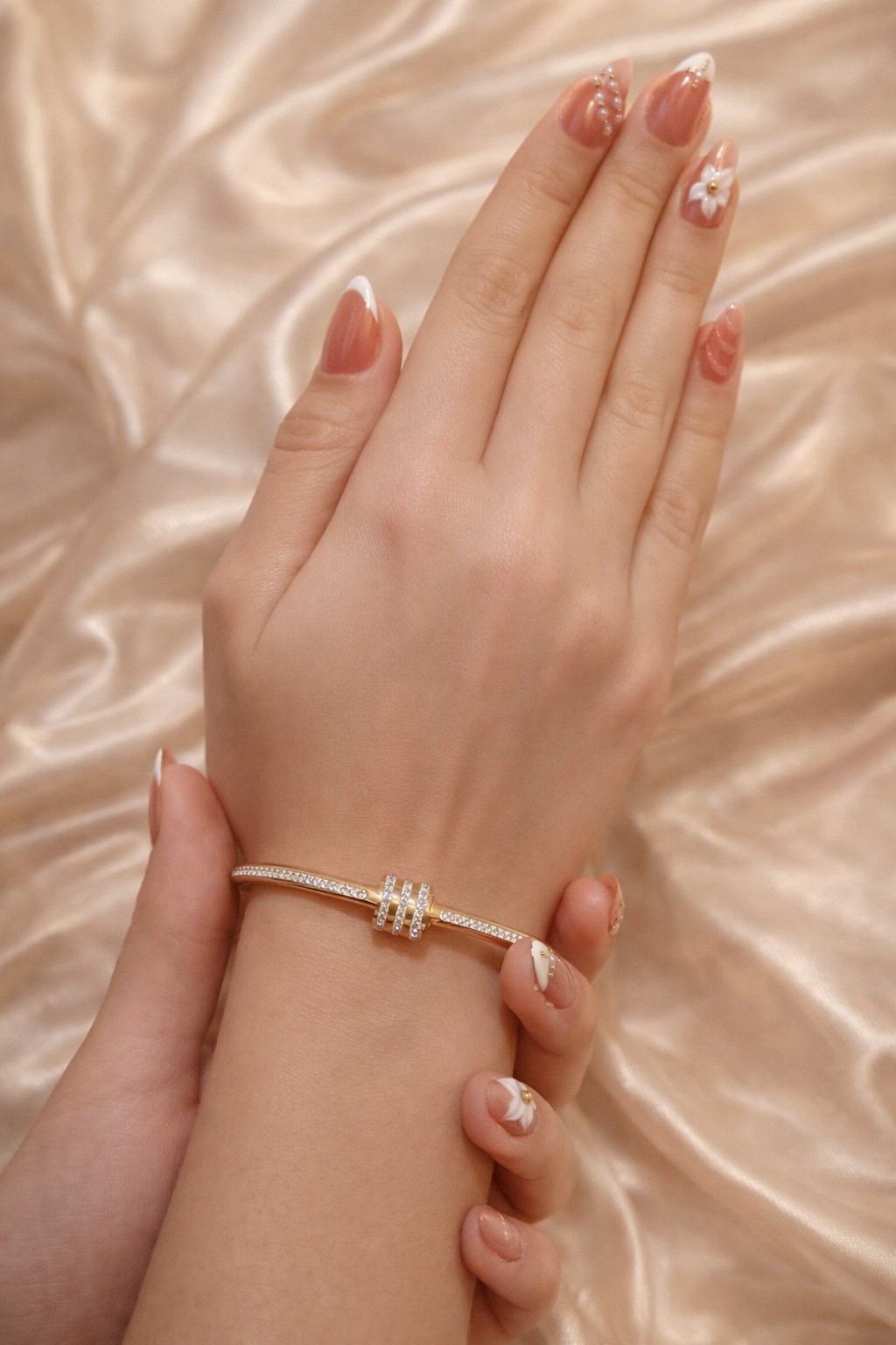 Léonie Armband – Edelstahl mit 18K Goldvergoldung oder in silberfarbener Ausführung – Femmes Collection | Alextra Jewelry