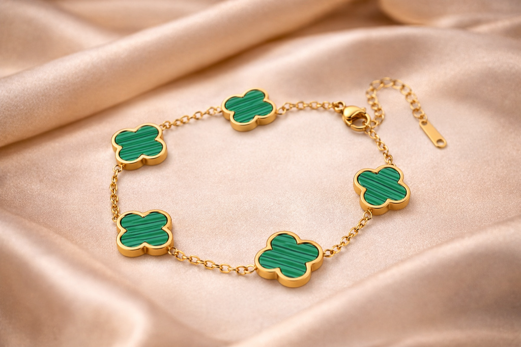 Trèfle Malachite Armband – Edelstahl mit 18K Goldvergoldung – Kleeblatt & Malachit | Alextra Jewelry