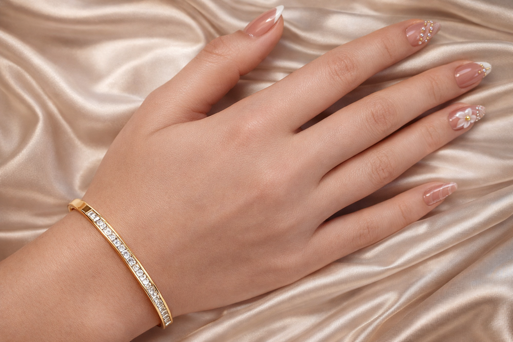 Vivienne Armband – Edelstahl mit 18K Goldvergoldung oder in silberfarbener Ausführung – Femmes Collection | Alextra Jewelry
