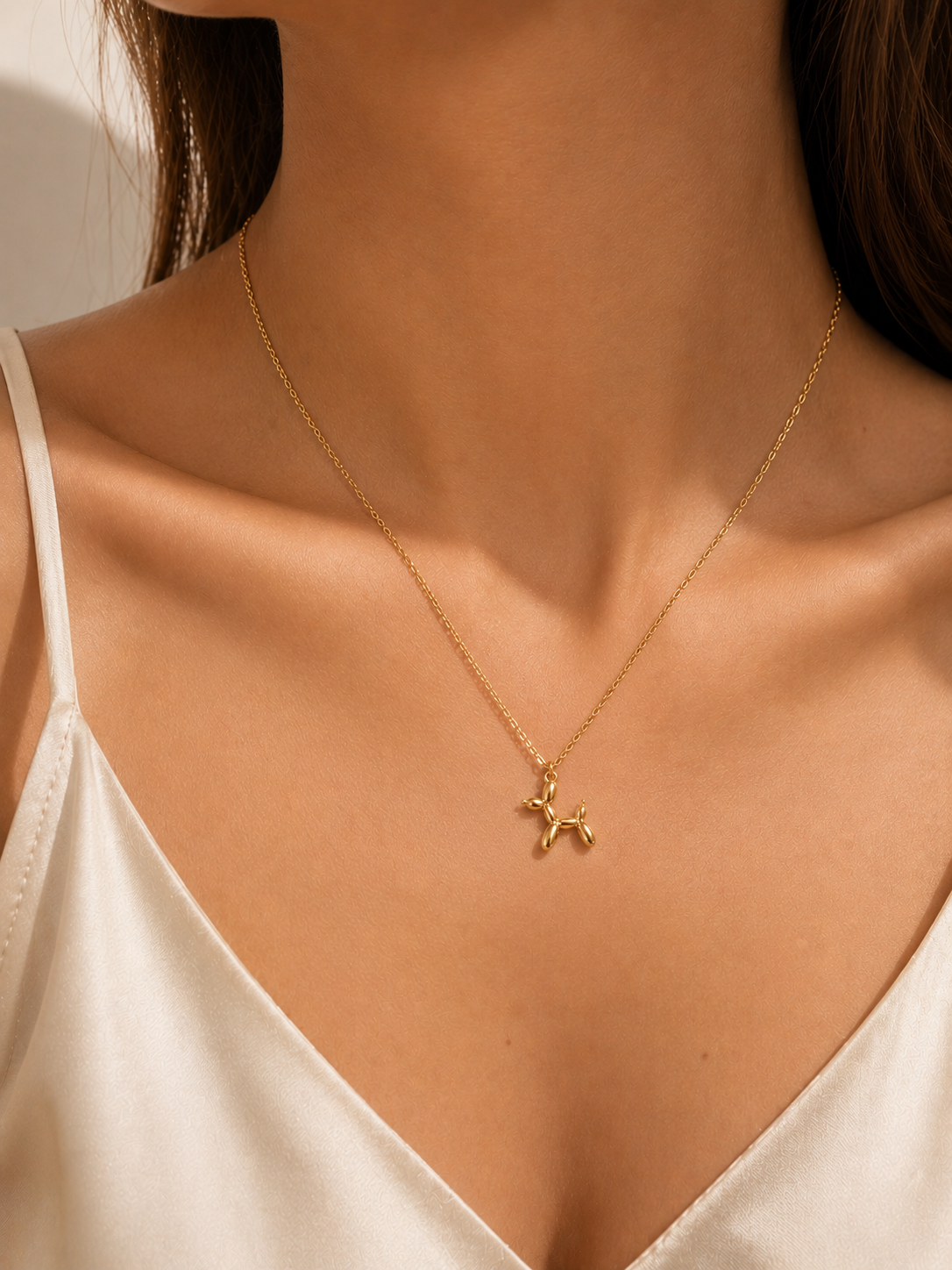 Balloon Dog Collier – Halskette mit Ballon-Hund-Anhänger in Gold und Silber