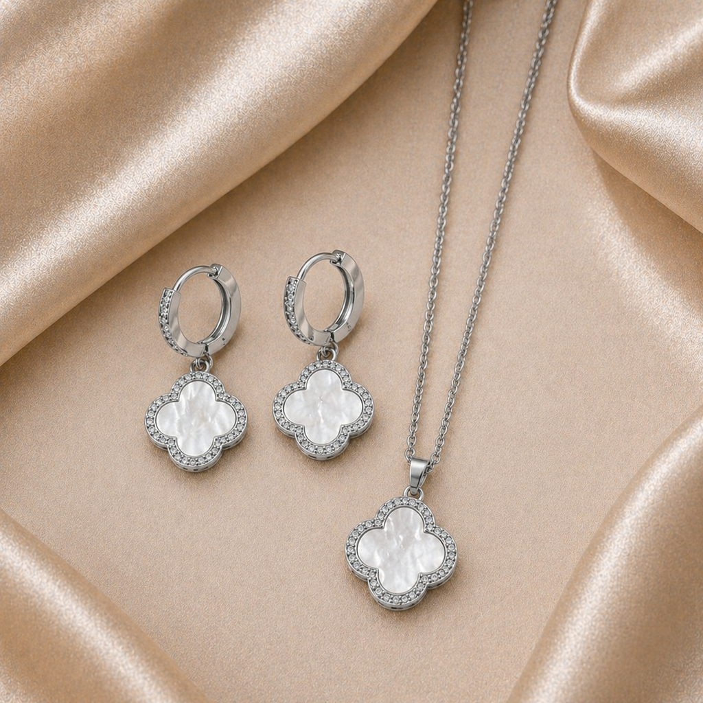 Trèfle Nacré Set – Silber, Perlmutt-Kleeblatt Ohrringe und Collier mit Zirkonia, silberfarben