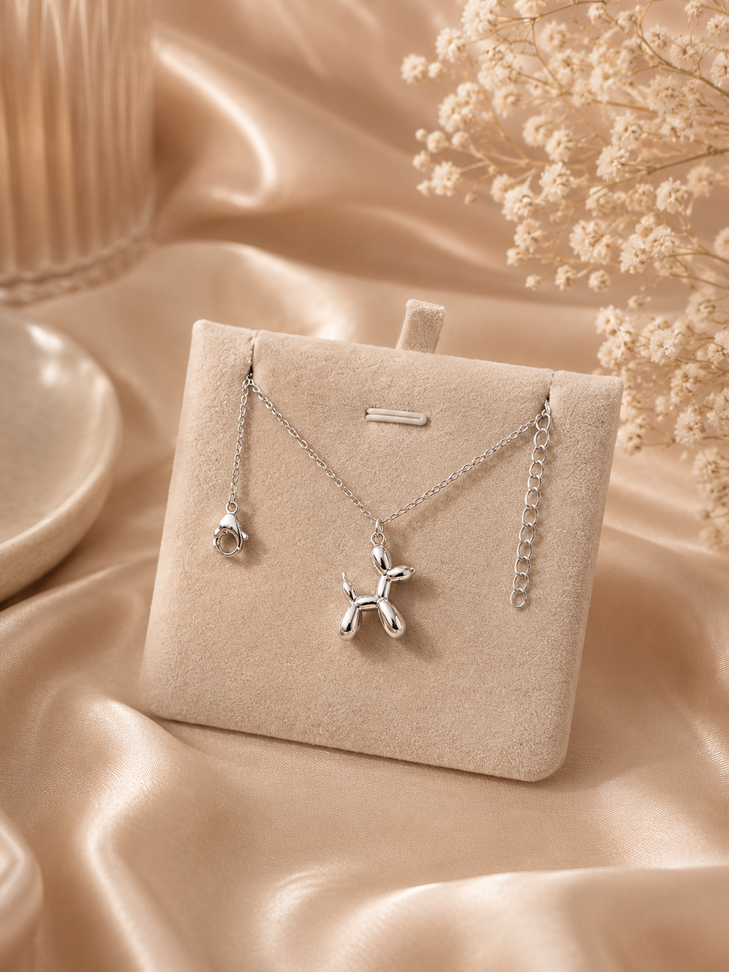 Balloon Dog Collier – Halskette mit Ballon-Hund-Anhänger in Gold und Silber