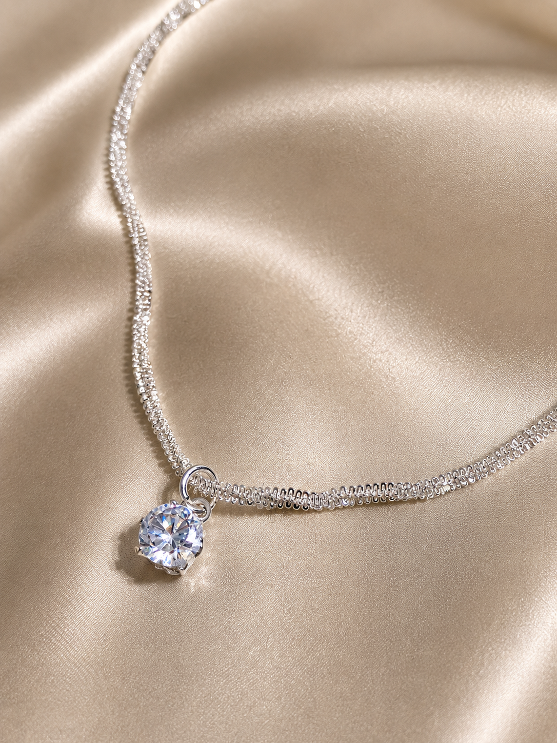 Céleste Collier Silber – Halskette mit Flechtwerk-Kette und Zirkonia-Solitär 